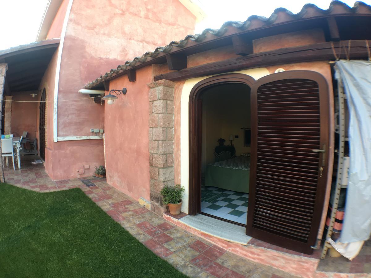Corte Arrubia Monastir 外观 照片